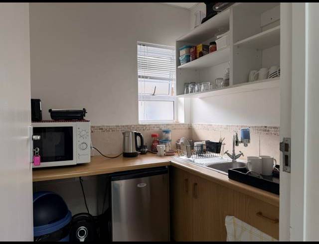 BUSINESS PROPERTY TO RENT IN WALMER
